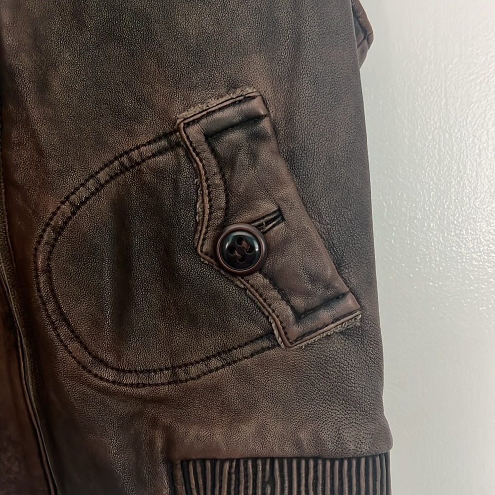 June - Picture 3 of 5